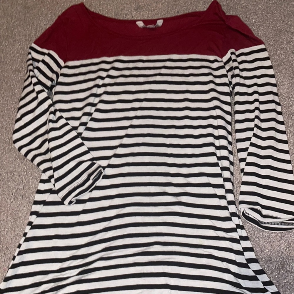 Charming Charlie’s 3-quarter sleeve shirt